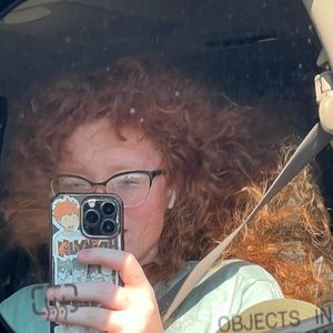 Meet your Posher, Nadia